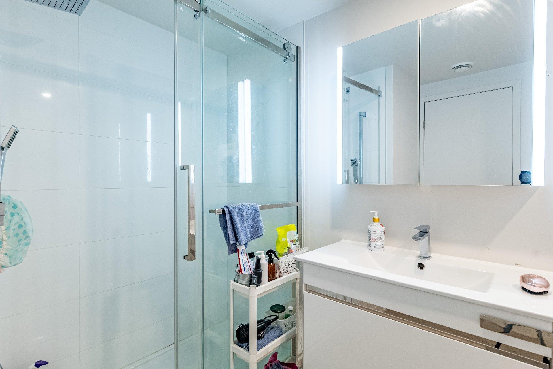 









1182


Rue Crescent

, 705,
Montréal (Ville-Marie),




QC
H3G0G6

