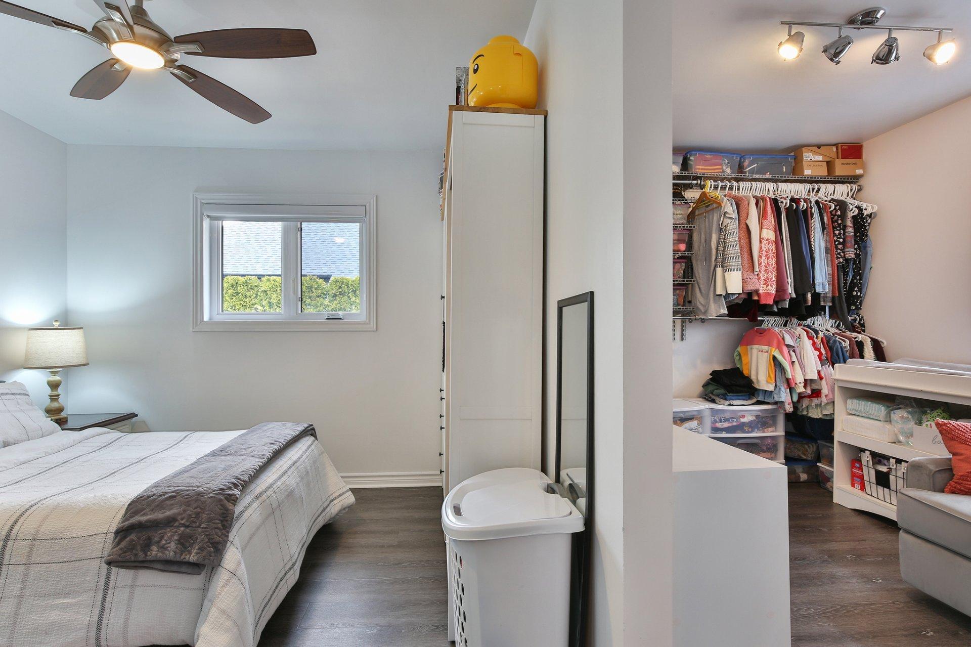 









248


Rue des Bernaches

,
Saint-Jean-sur-Richelieu,




QC
J2W2E5


