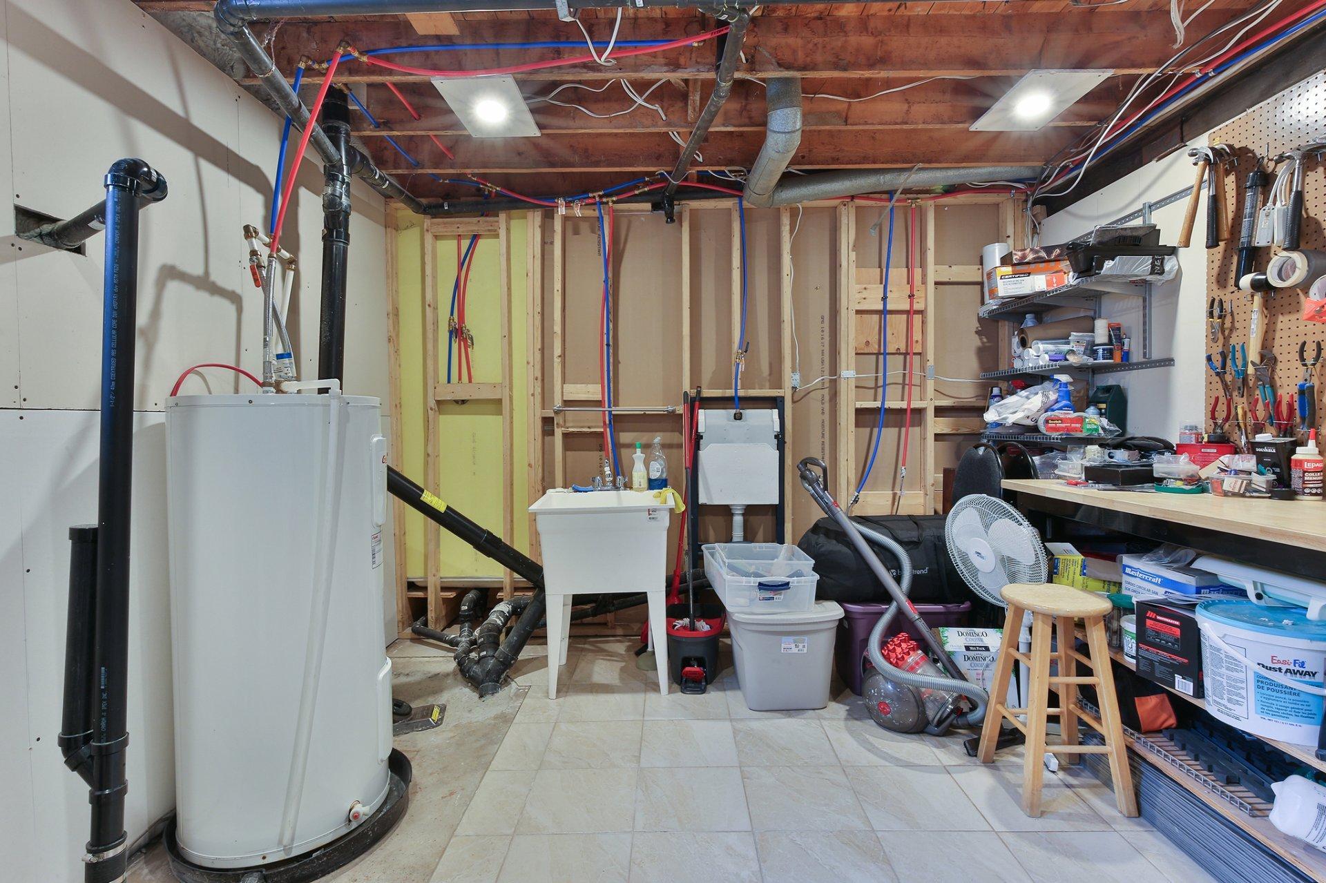 









248


Rue des Bernaches

,
Saint-Jean-sur-Richelieu,




QC
J2W2E5

