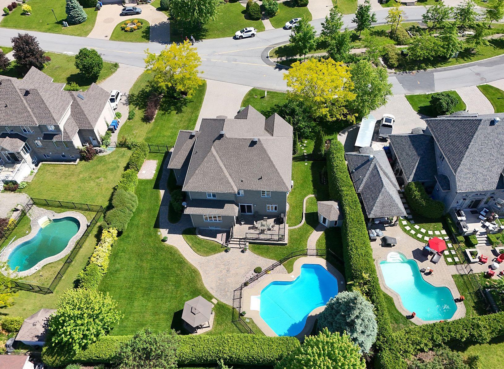 









3665


Rue de Loreto

,
Brossard,




QC
J4Y3G6

