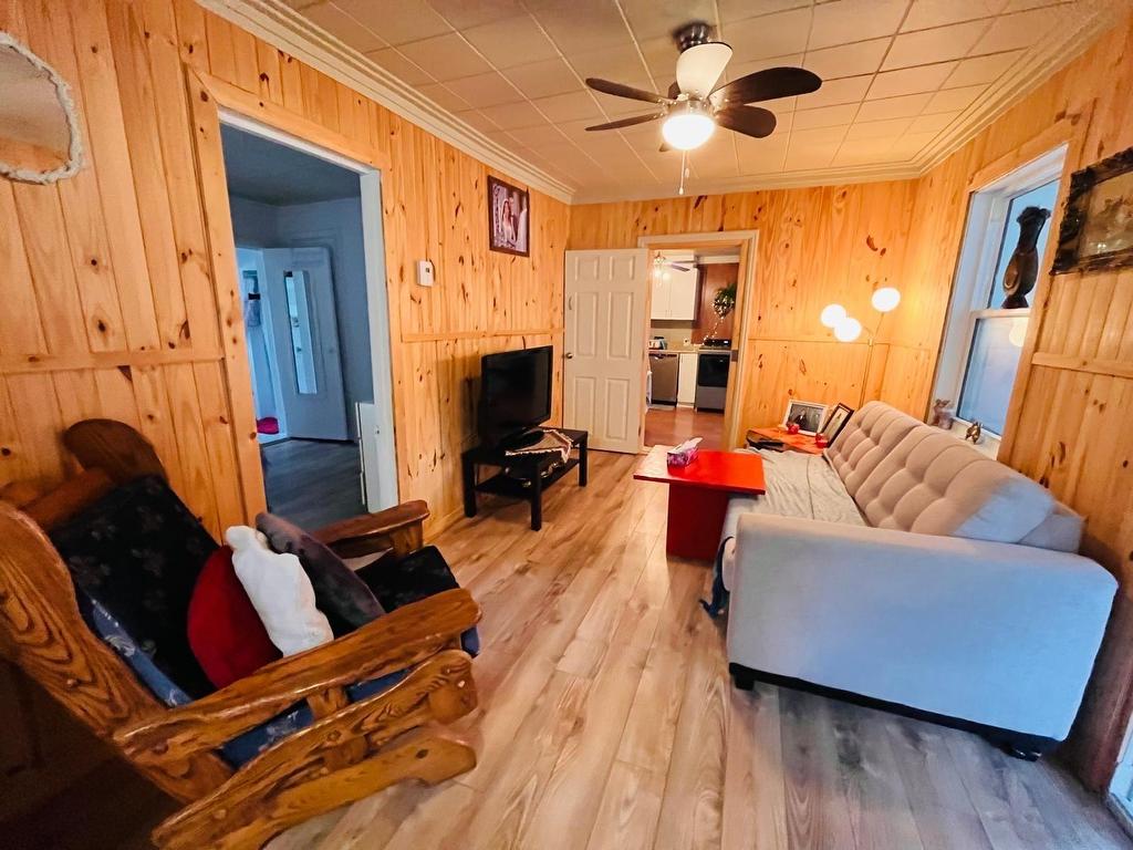 









834


Boul. Proulx

,
Pointe-Calumet,




QC
J0N1G2

