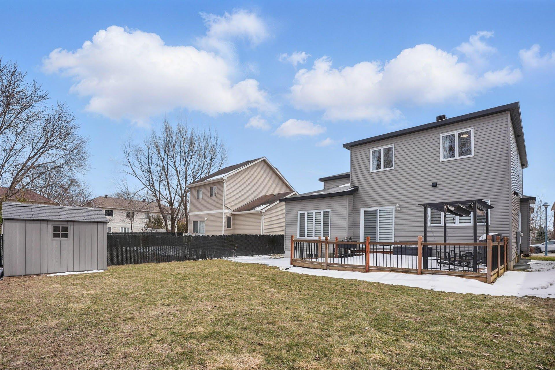 









192


Rue du Tournoi

,
Gatineau (Aylmer),




QC
J9J2T4

