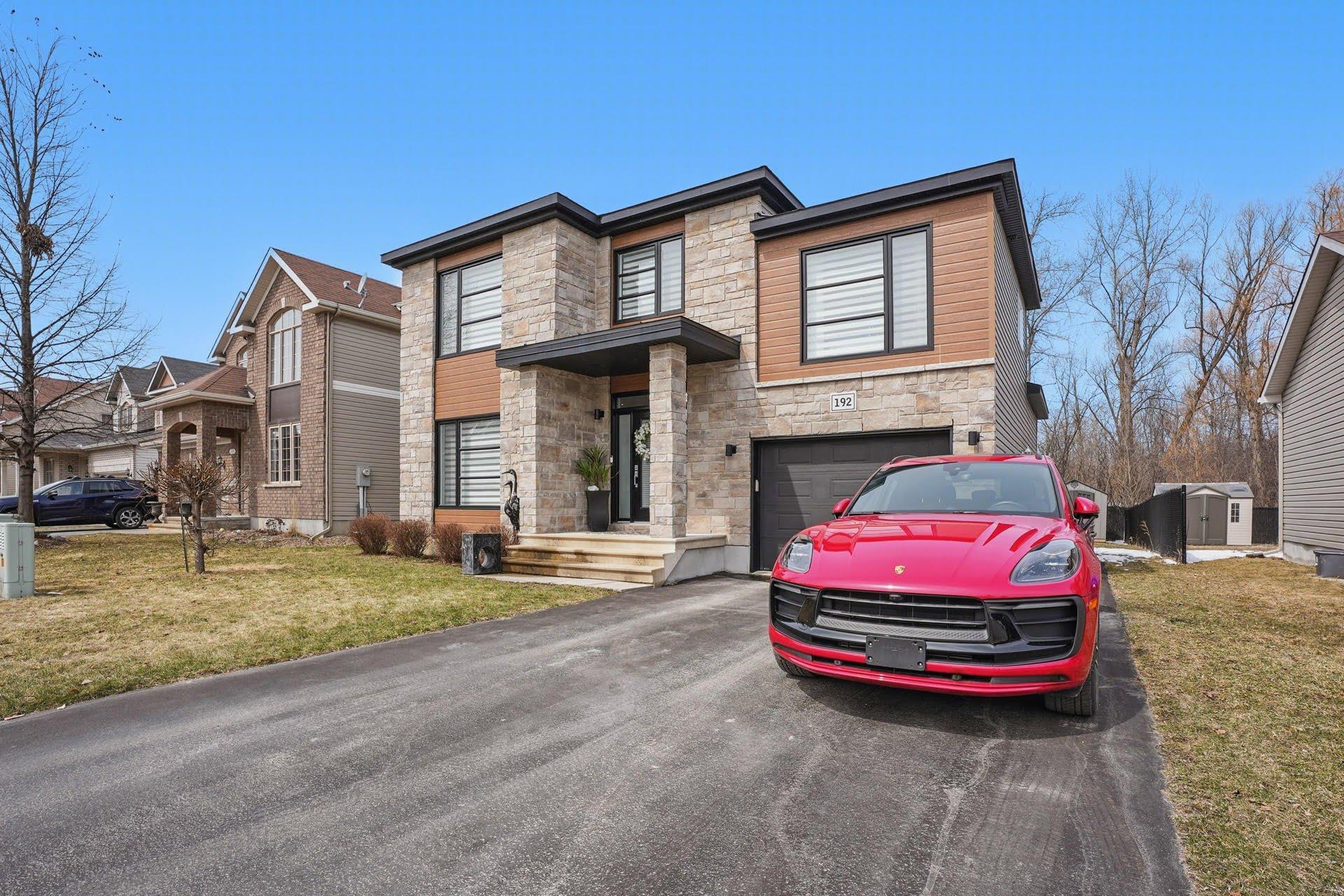 









192


Rue du Tournoi

,
Gatineau (Aylmer),




QC
J9J2T4


