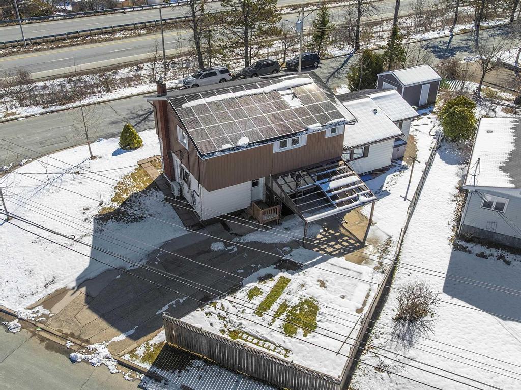 












40 Harris Road

,
Dartmouth,




NS
B2Y 3J5


