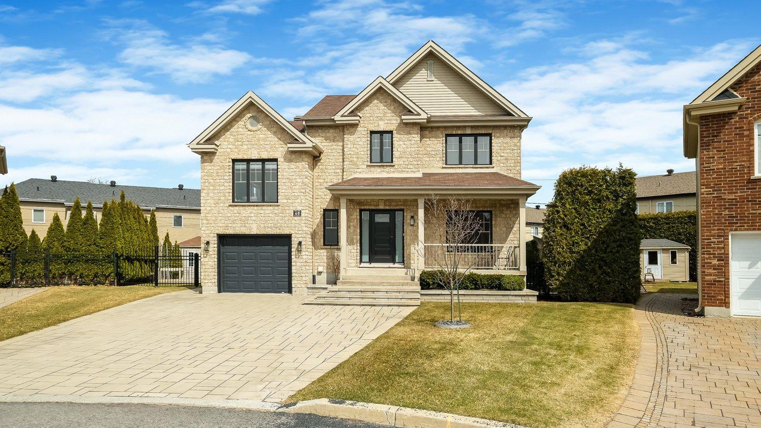 









40


Rue Paul-Chartrand

,
Saint-Philippe,




QC
J0L2K0

