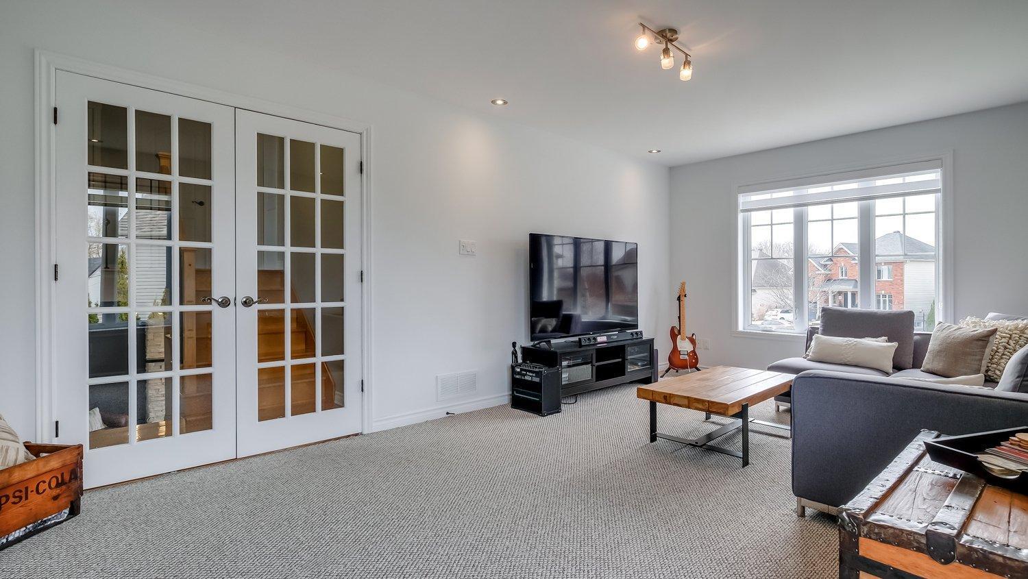 









40


Rue Paul-Chartrand

,
Saint-Philippe,




QC
J0L2K0

