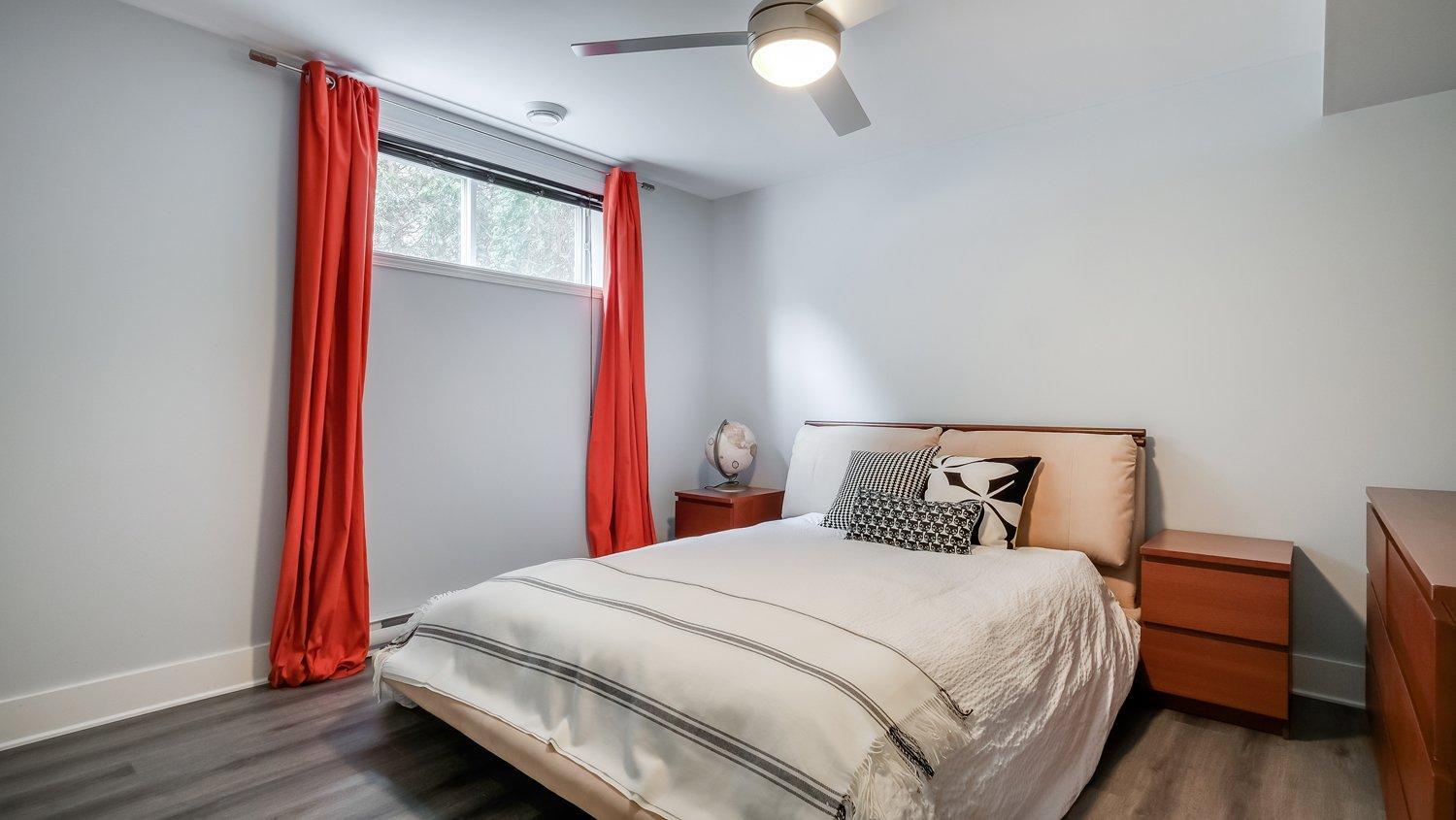 









40


Rue Paul-Chartrand

,
Saint-Philippe,




QC
J0L2K0

