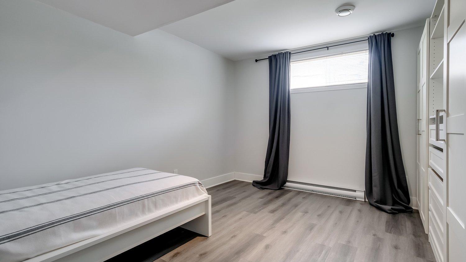 









40


Rue Paul-Chartrand

,
Saint-Philippe,




QC
J0L2K0

