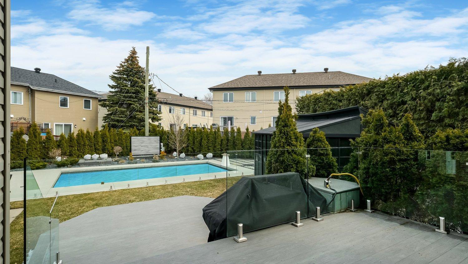 









40


Rue Paul-Chartrand

,
Saint-Philippe,




QC
J0L2K0


