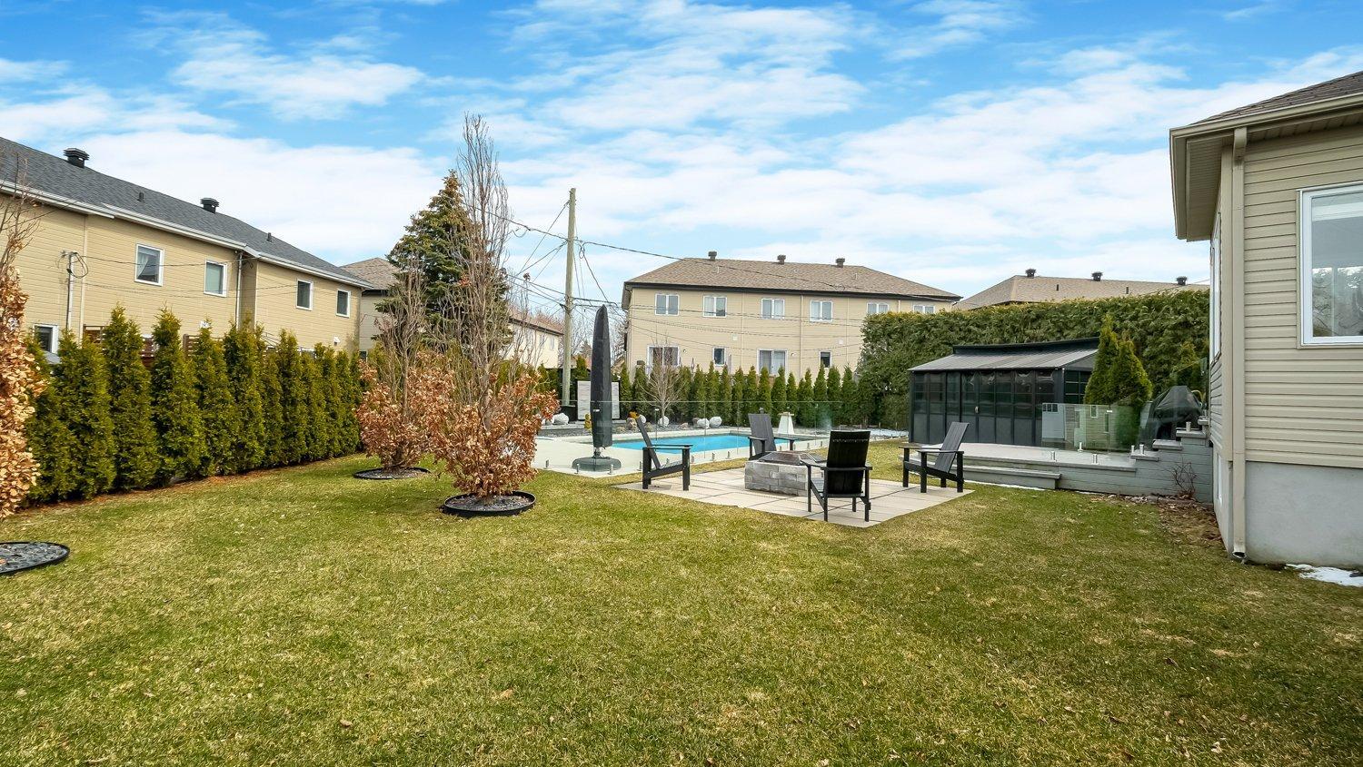 









40


Rue Paul-Chartrand

,
Saint-Philippe,




QC
J0L2K0

