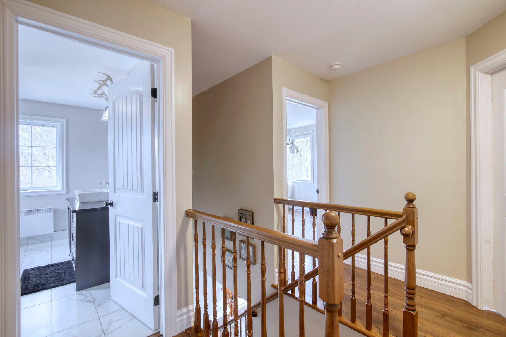 









2301Z


Ch. Wolfe Ridge

,
Clarenceville,




QC
J0J1B0

