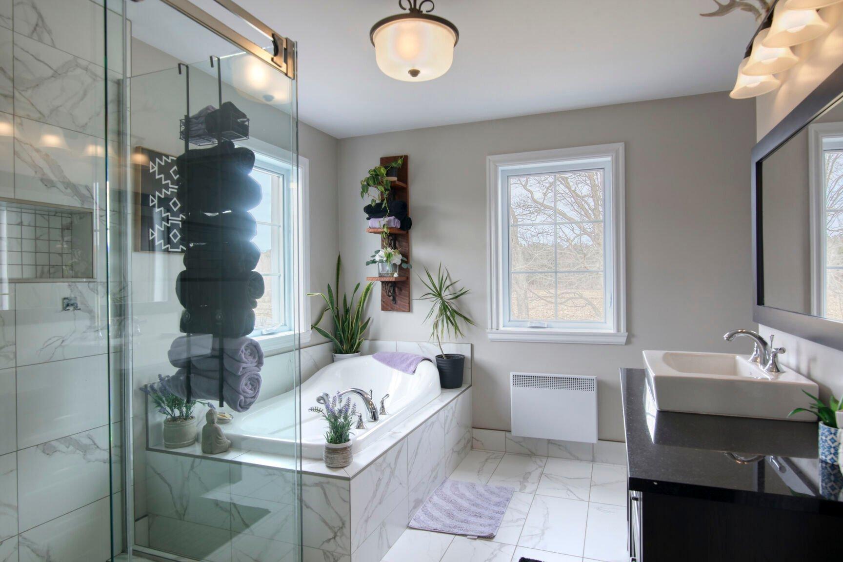 









2301Z


Ch. Wolfe Ridge

,
Clarenceville,




QC
J0J1B0

