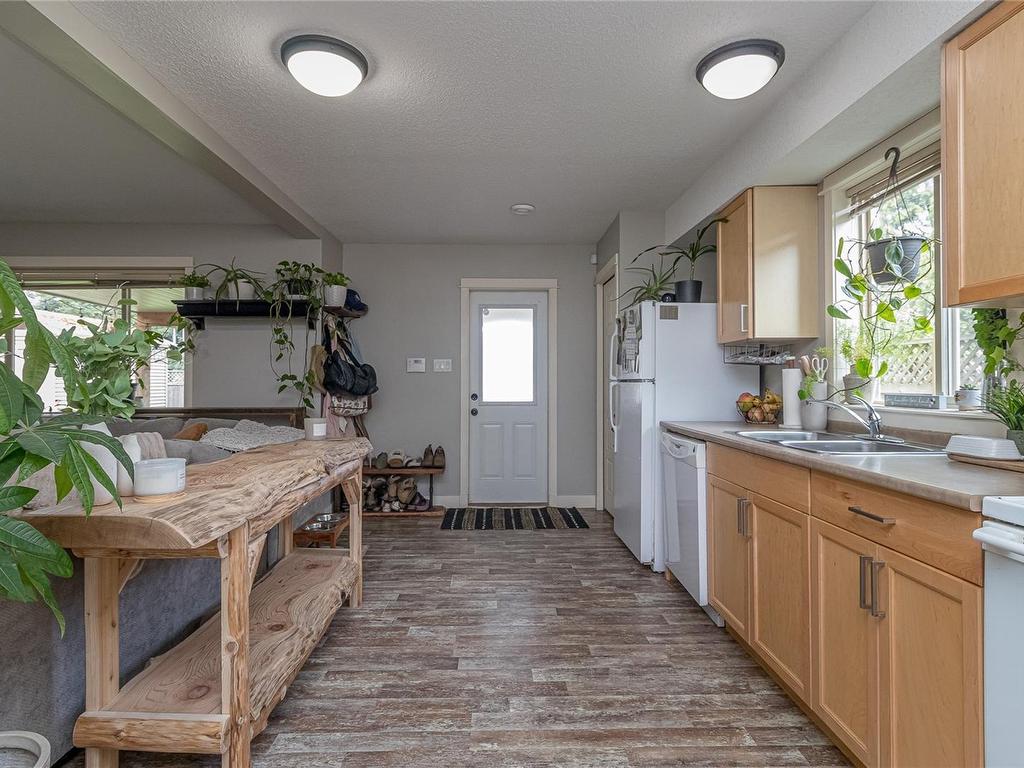 









1050


Southwood

Dr,
Nanaimo,




BC
V9R 0B2

