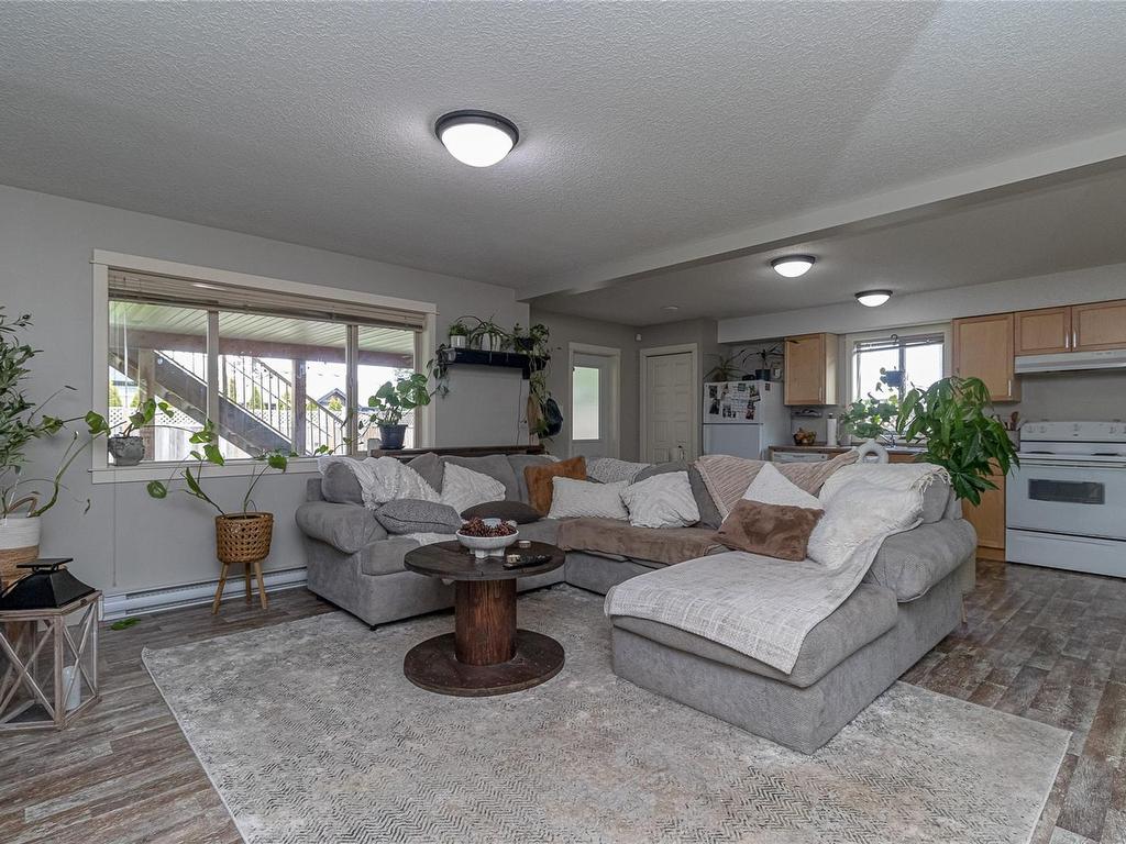









1050


Southwood

Dr,
Nanaimo,




BC
V9R 0B2

