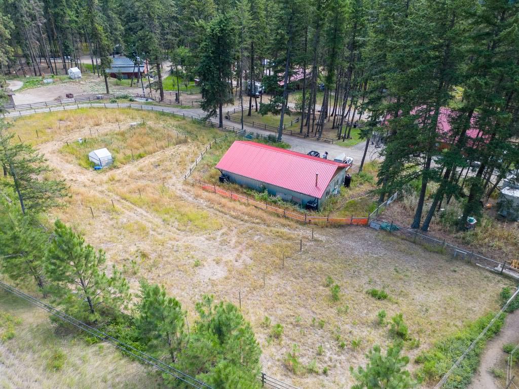 









6871


33

Highway,
Kelowna,




BC
V1P 1H9

