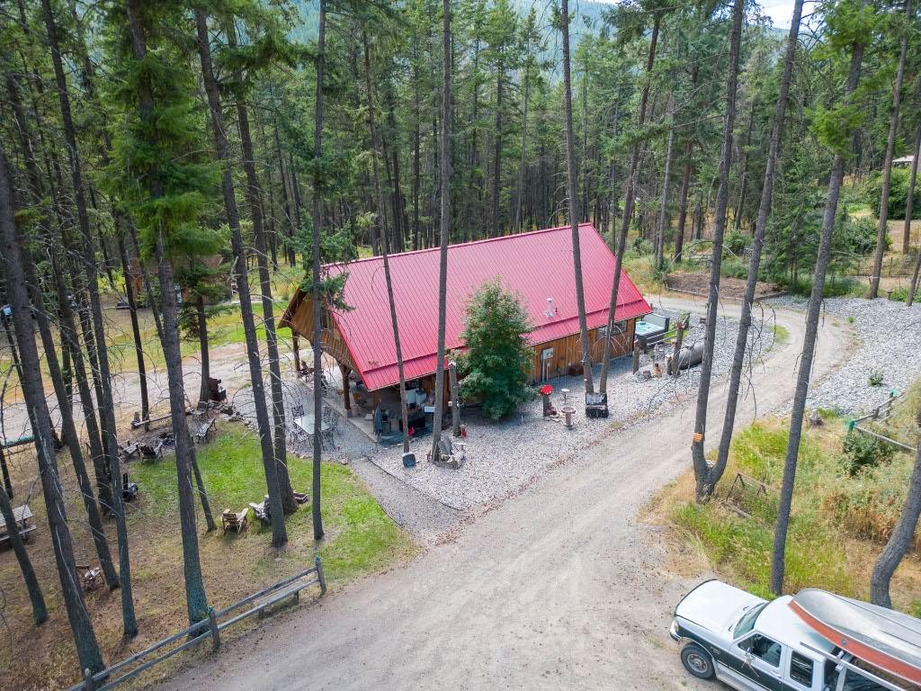 









6871


33

Highway,
Kelowna,




BC
V1P 1H9

