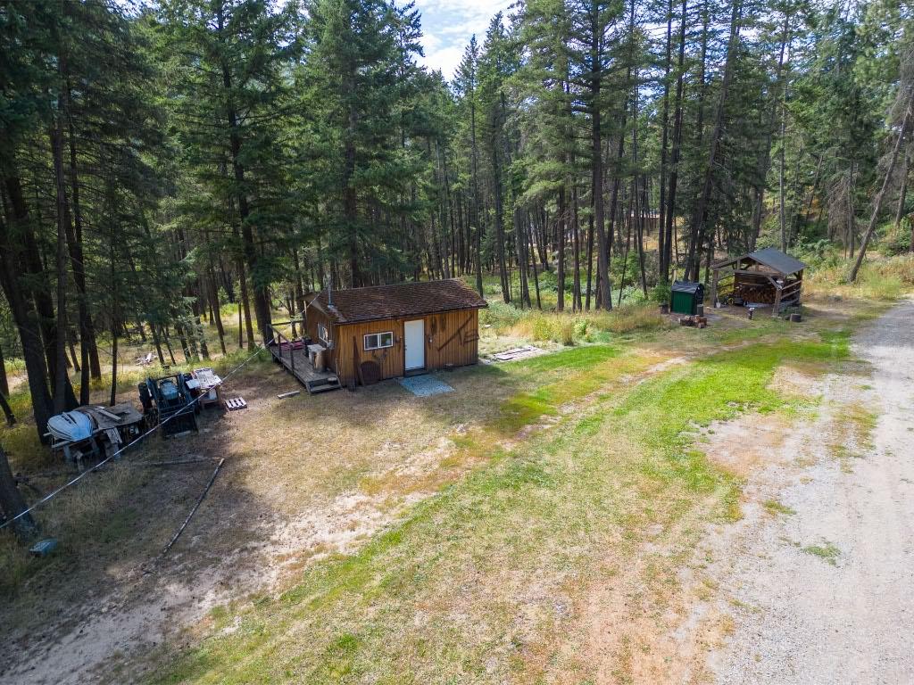 









6871


33

Highway,
Kelowna,




BC
V1P 1H9

