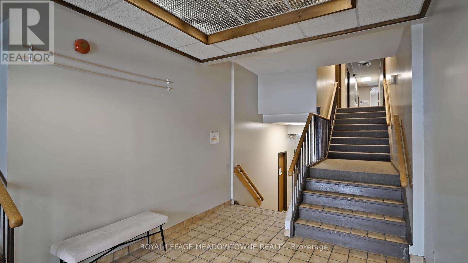 












72-74 MILL STREET

,
Halton Hills,




Ontario
L7G2C9

