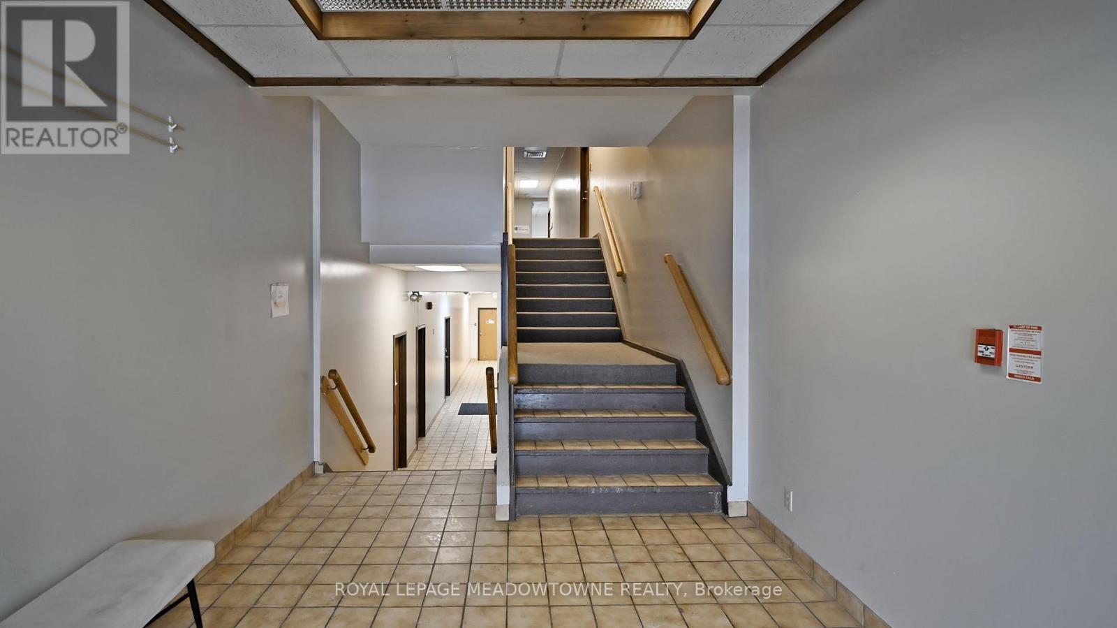 












72-74 MILL STREET

,
Halton Hills,




Ontario
L7G2C9

