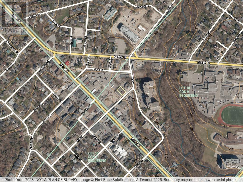 












72-74 MILL STREET

,
Halton Hills,




Ontario
L7G2C9

