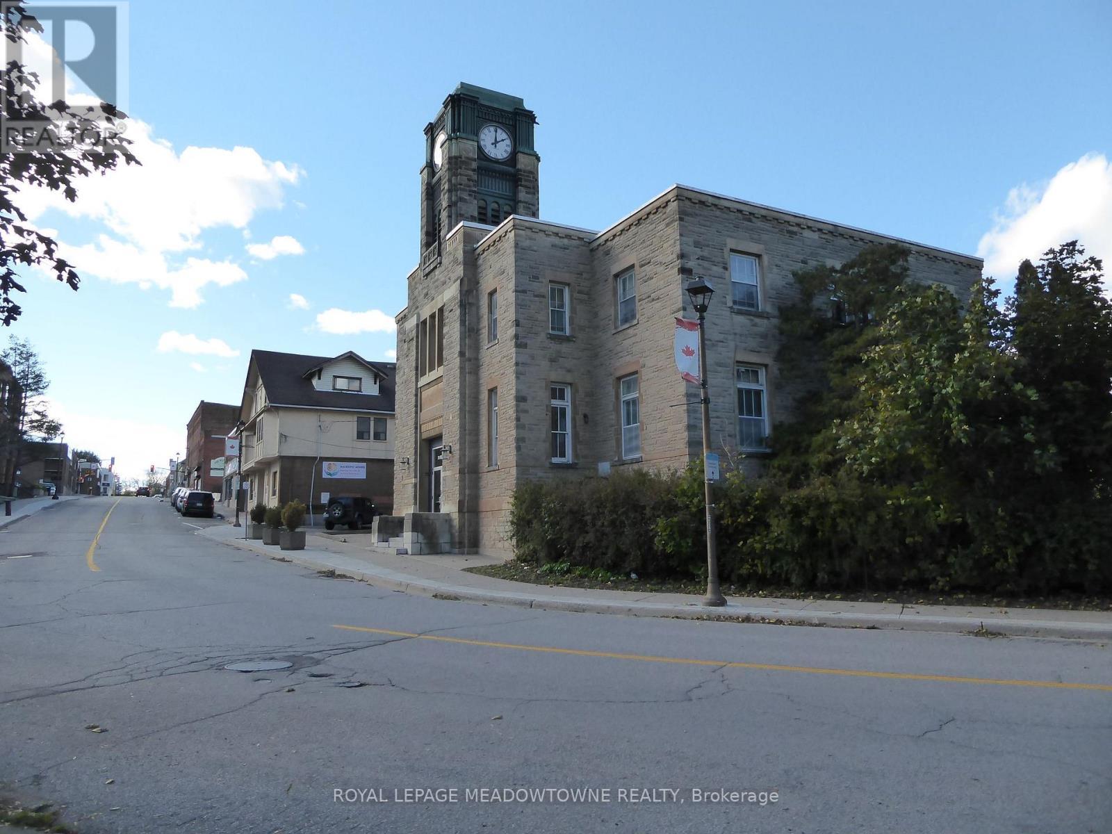 












72-74 MILL STREET

,
Halton Hills,




Ontario
L7G2C9

