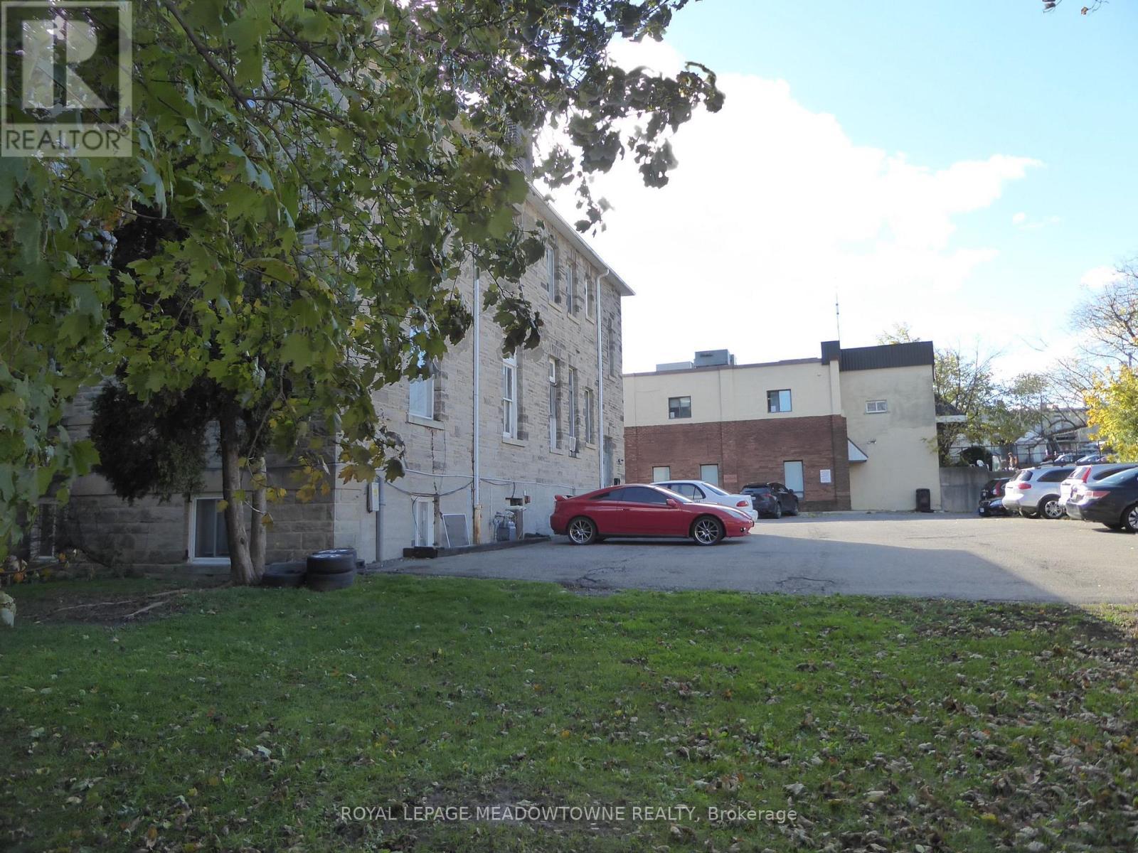 












72-74 MILL STREET

,
Halton Hills,




Ontario
L7G2C9

