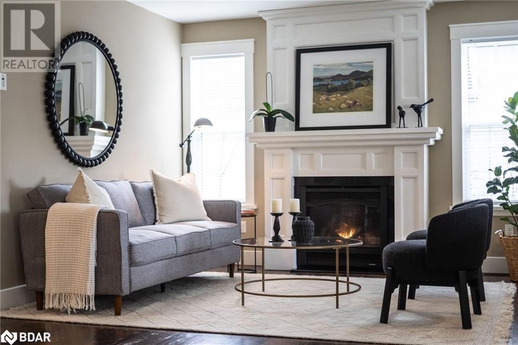 












60 NEED Street

,
Bobcaygeon,




Ontario
K0M1A0

