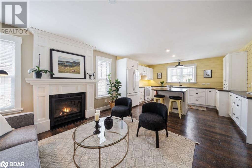 












60 NEED Street

,
Bobcaygeon,




Ontario
K0M1A0


