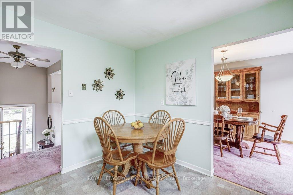 












366 COLBORNE STREET

,
Bradford West Gwillimbury,




Ontario
L3Z1C8

