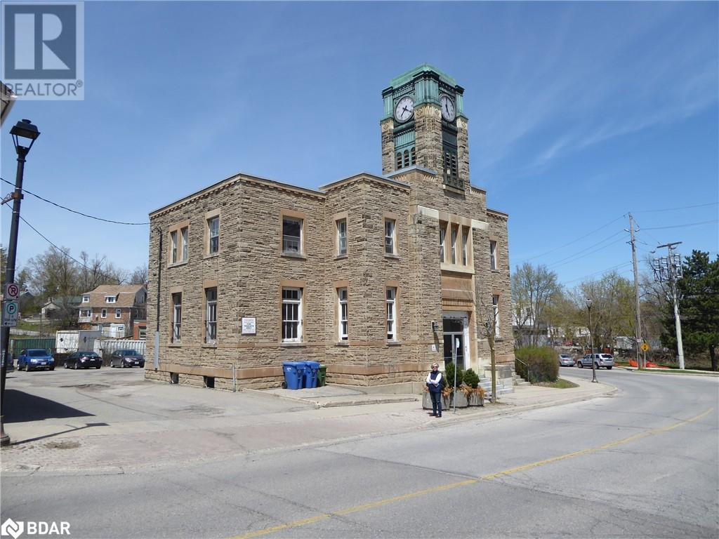 












70 MILL Street

,
Georgetown,




Ontario
L7G2C9

