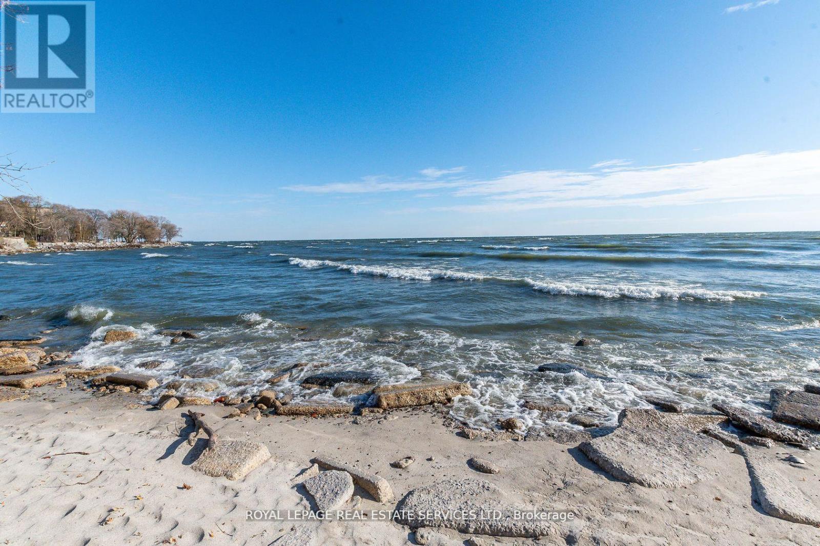 












2707 LAKE SHORE BOULEVARD W

,
Toronto,




Ontario
M8V1G6


