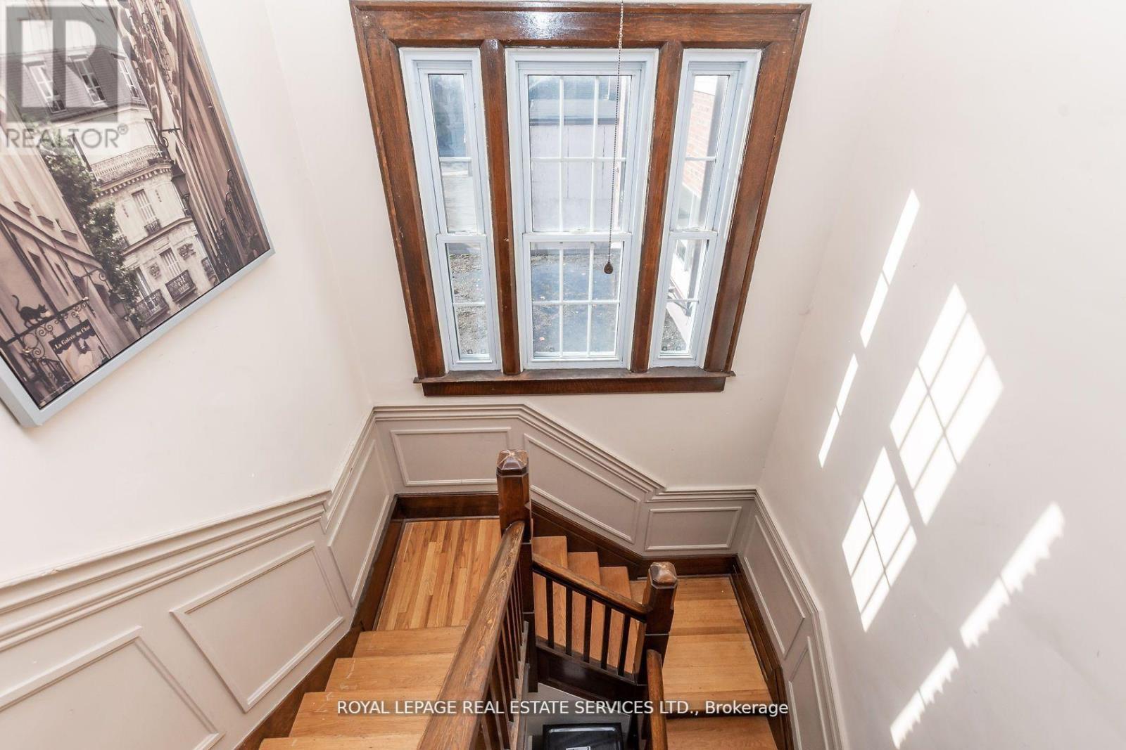 












2707 LAKE SHORE BOULEVARD W

,
Toronto,




Ontario
M8V1G6

