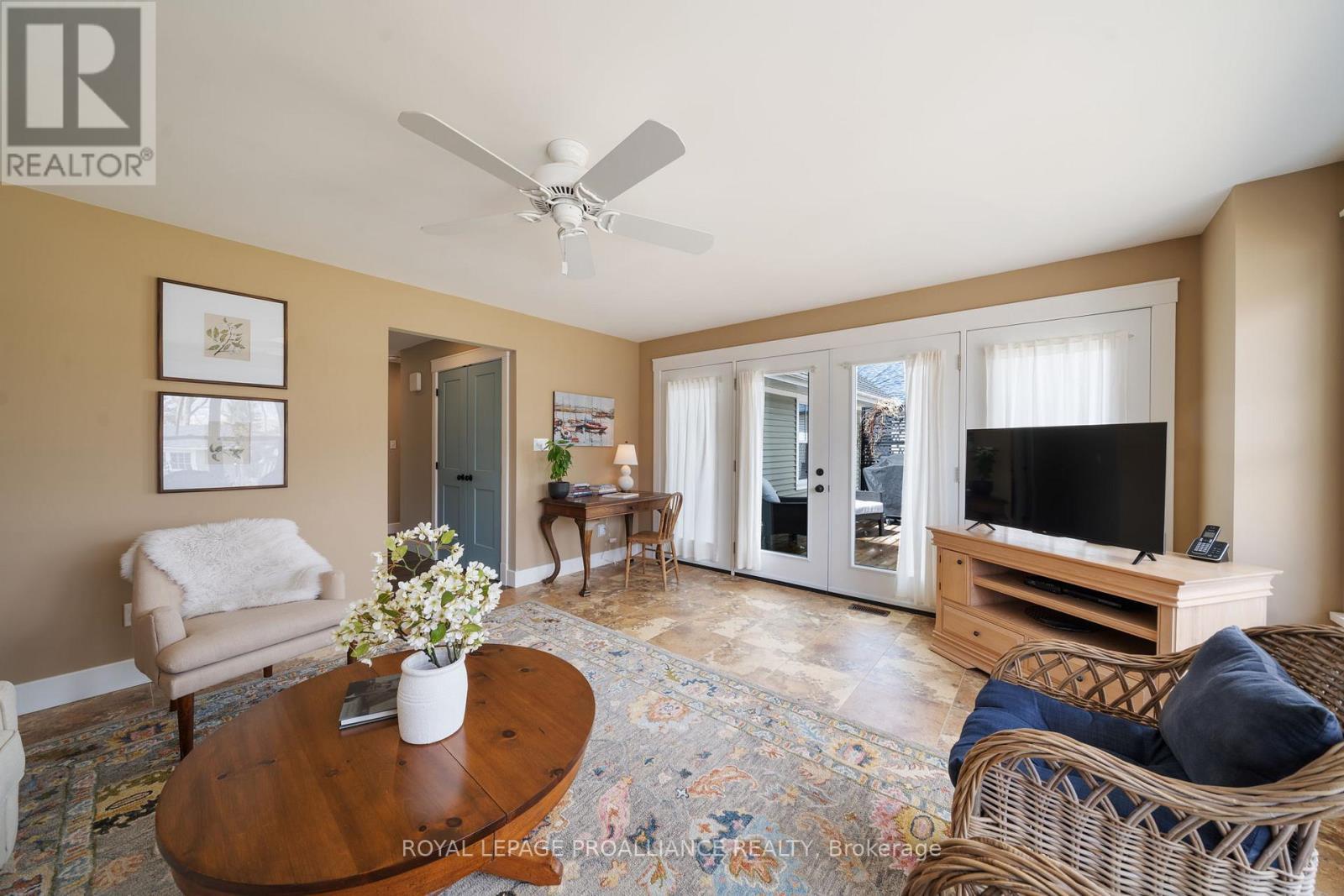 












60 NEED STREET

,
Kawartha Lakes (Bobcaygeon),




Ontario
K0M1A0

