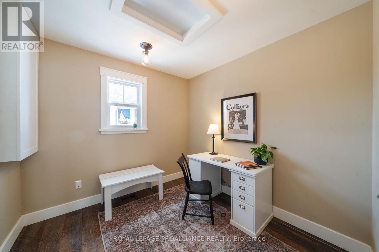 












60 NEED STREET

,
Kawartha Lakes (Bobcaygeon),




Ontario
K0M1A0

