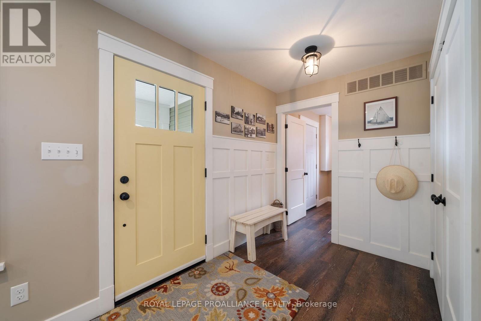 












60 NEED STREET

,
Kawartha Lakes (Bobcaygeon),




Ontario
K0M1A0

