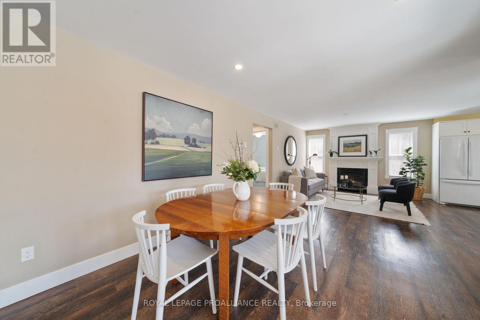 












60 NEED STREET

,
Kawartha Lakes (Bobcaygeon),




Ontario
K0M1A0

