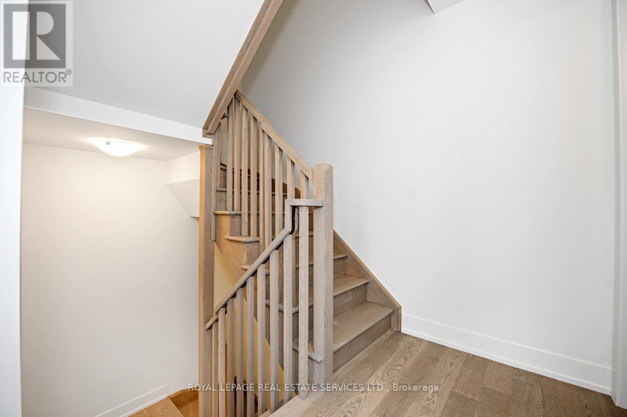 












251 - 1075 DOUGLAS MCCURDY COMMON

,
Mississauga,




Ontario
L5G0C6

