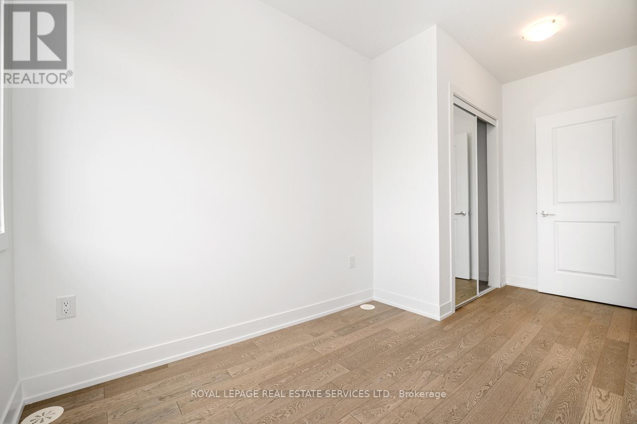 












251 - 1075 DOUGLAS MCCURDY COMMON

,
Mississauga,




Ontario
L5G0C6

