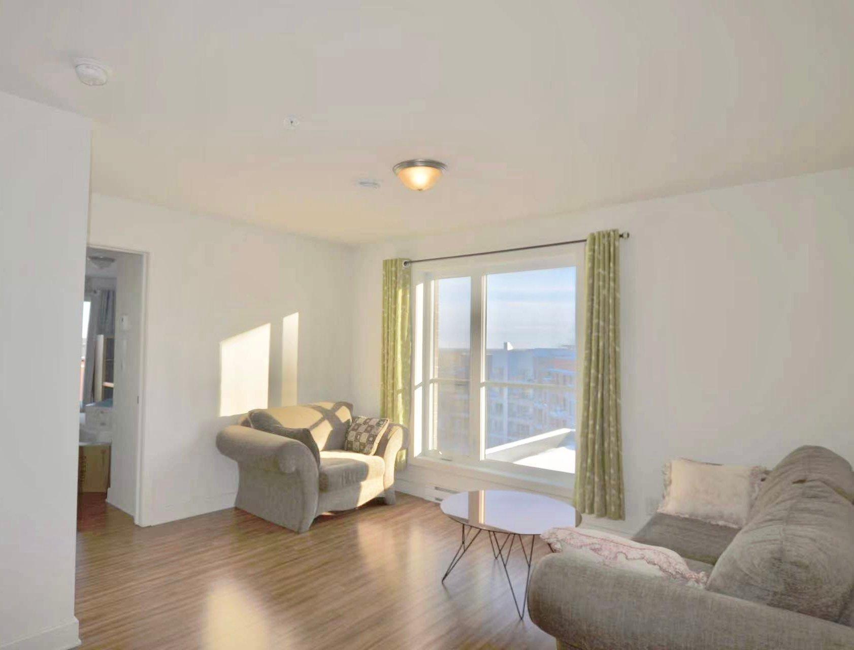 









7040


Rue Allard

, 843,
Montréal (LaSalle),




QC
H8N0C9

