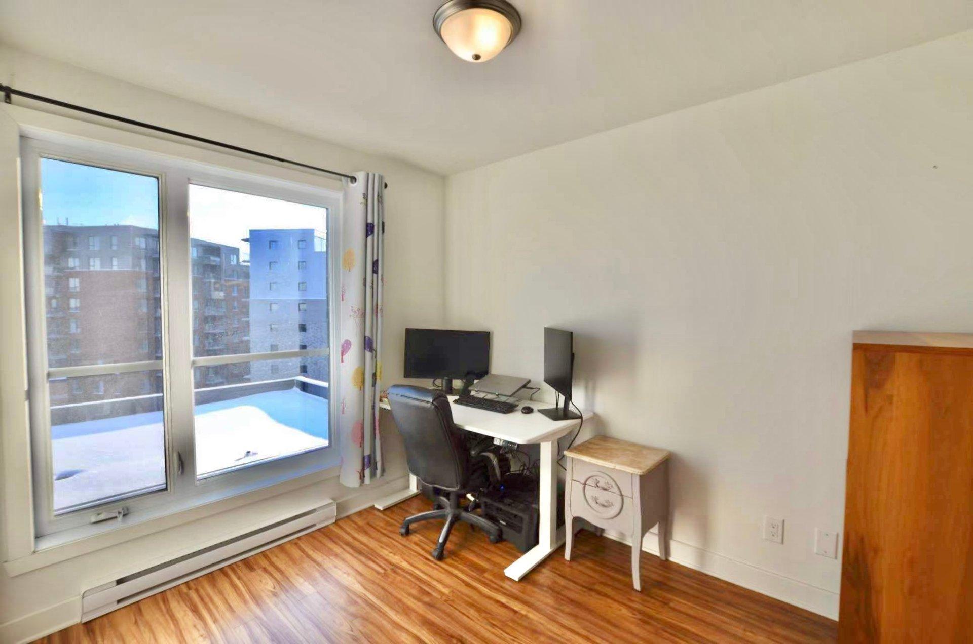 









7040


Rue Allard

, 843,
Montréal (LaSalle),




QC
H8N0C9

