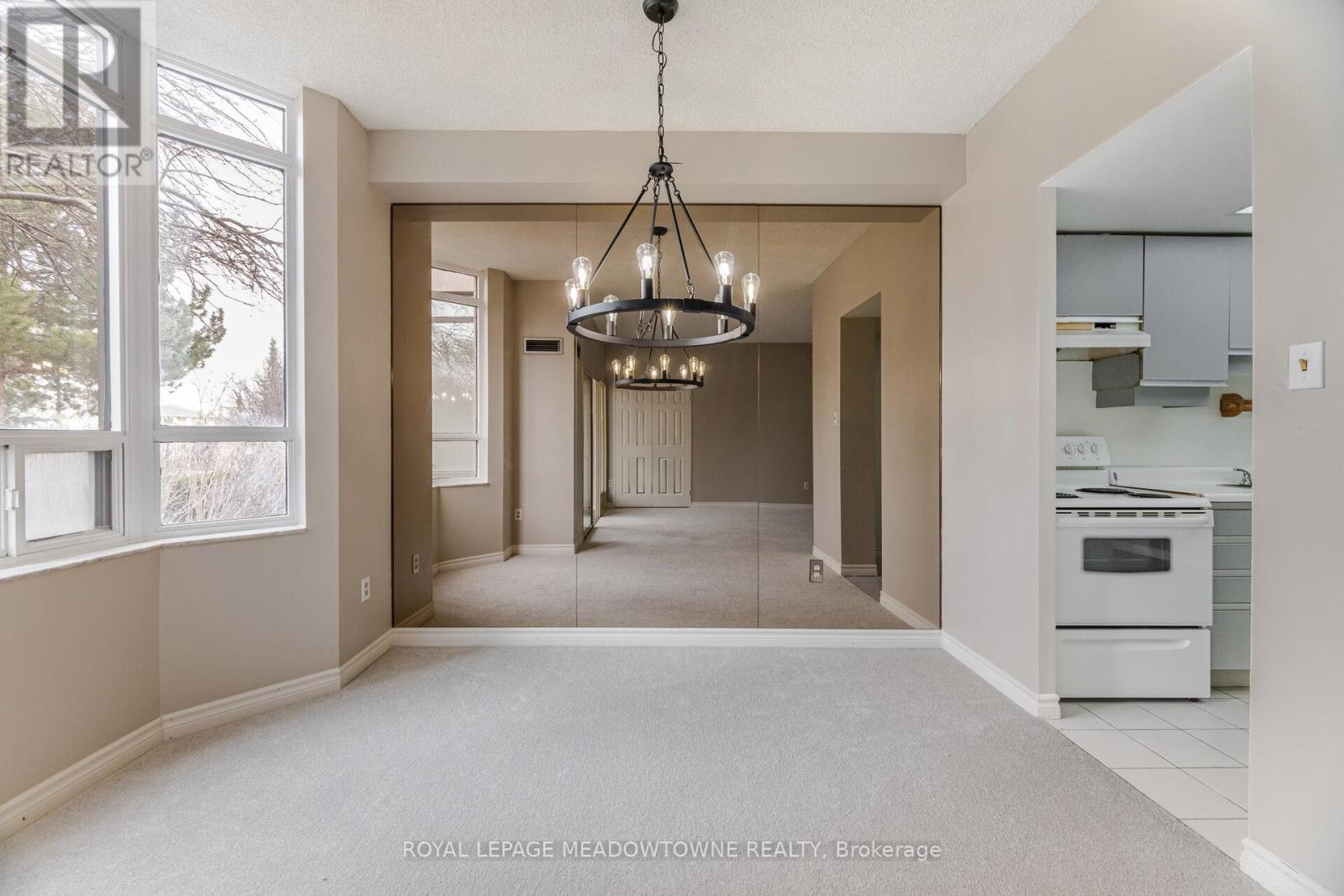 












106 - 100 COUNTY COURT BOULEVARD

,
Brampton,




Ontario
L6W3X1

