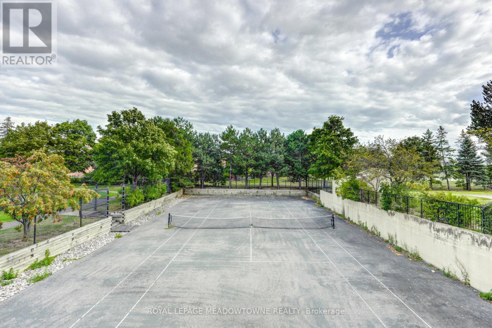 












106 - 100 COUNTY COURT BOULEVARD

,
Brampton,




Ontario
L6W3X1

