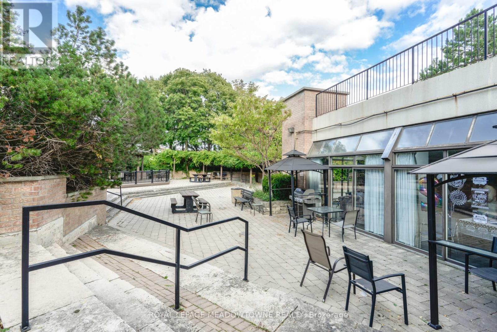 












106 - 100 COUNTY COURT BOULEVARD

,
Brampton,




Ontario
L6W3X1

