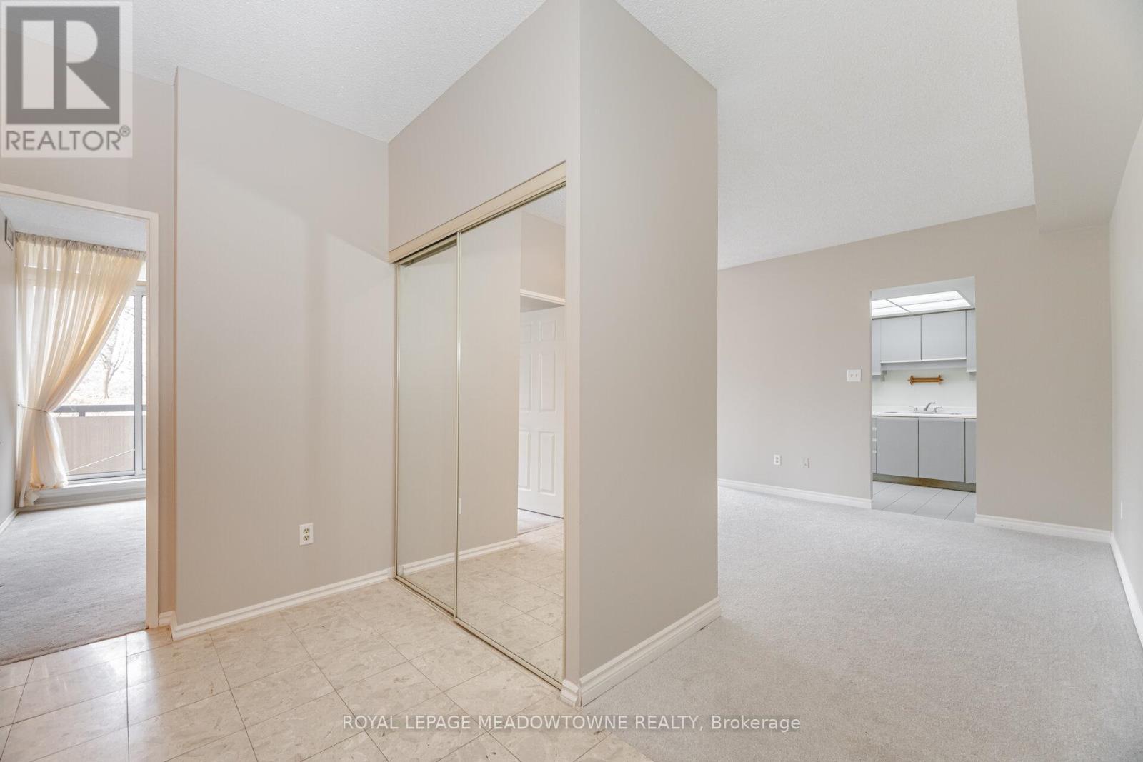 












106 - 100 COUNTY COURT BOULEVARD

,
Brampton,




Ontario
L6W3X1

