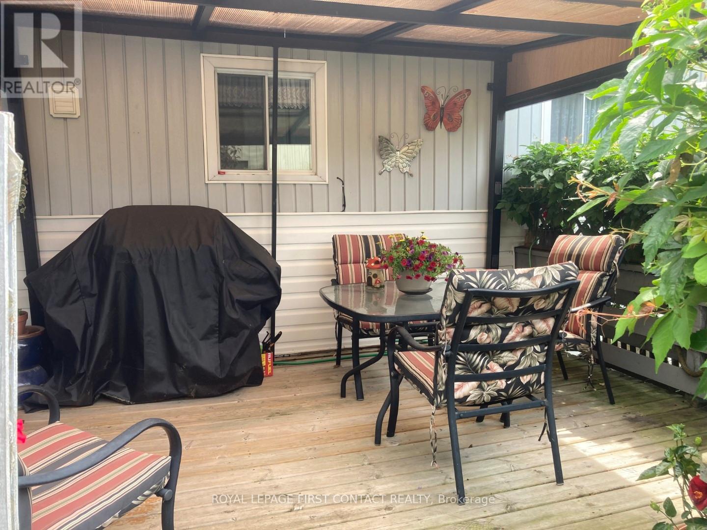 












8 BONAVISTA ARM

,
Innisfil,




Ontario
L9S1P5

