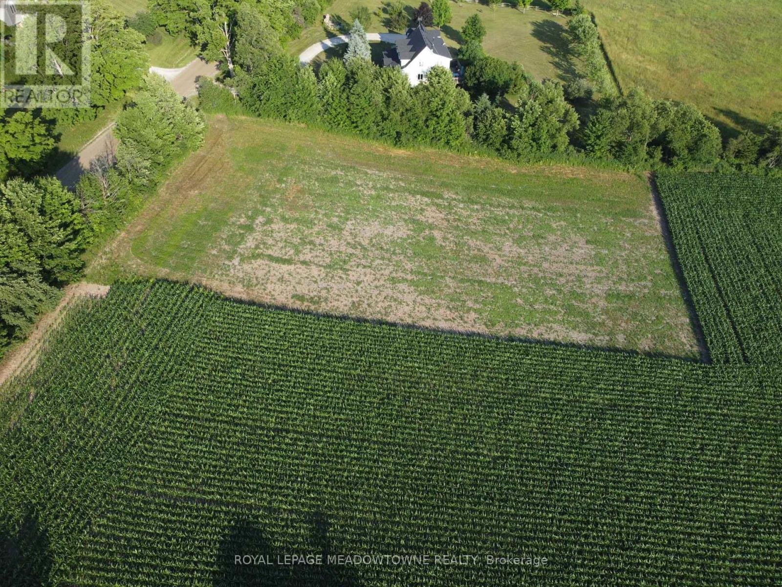 












5258 THIRD LINE

,
Erin,







Ontario
L7J2L8

