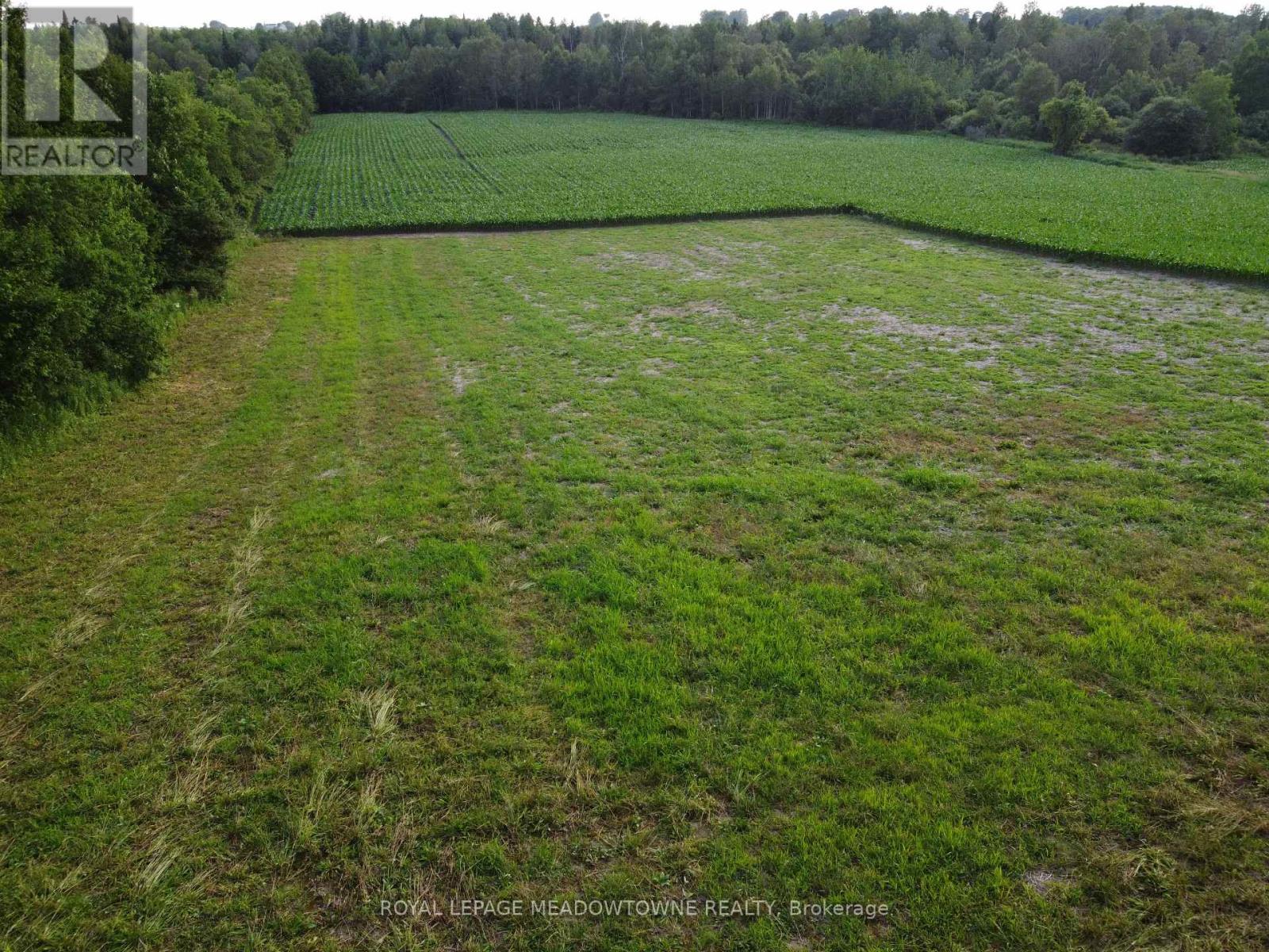 












5258 THIRD LINE

,
Erin,







Ontario
L7J2L8

