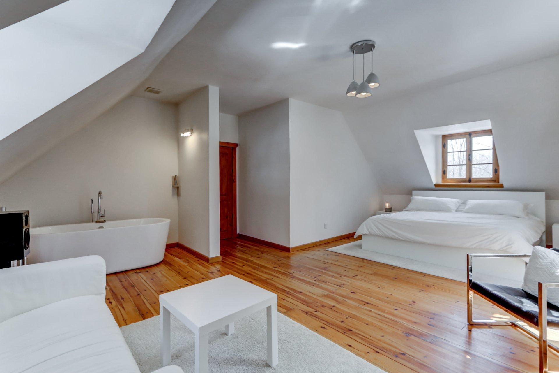 









1588


Rue Forest

,
Prévost,




QC
J0R1T0

