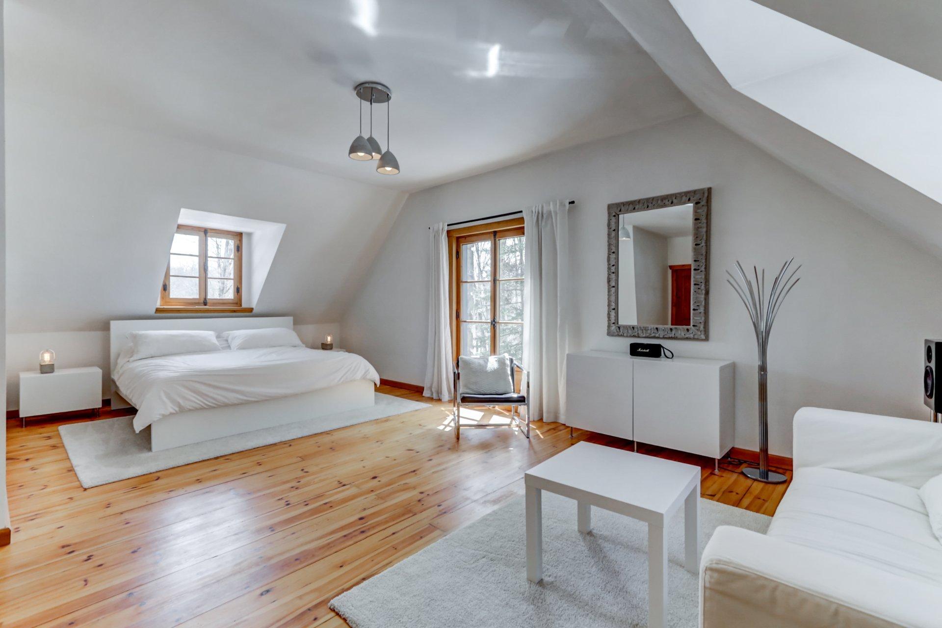 









1588


Rue Forest

,
Prévost,




QC
J0R1T0


