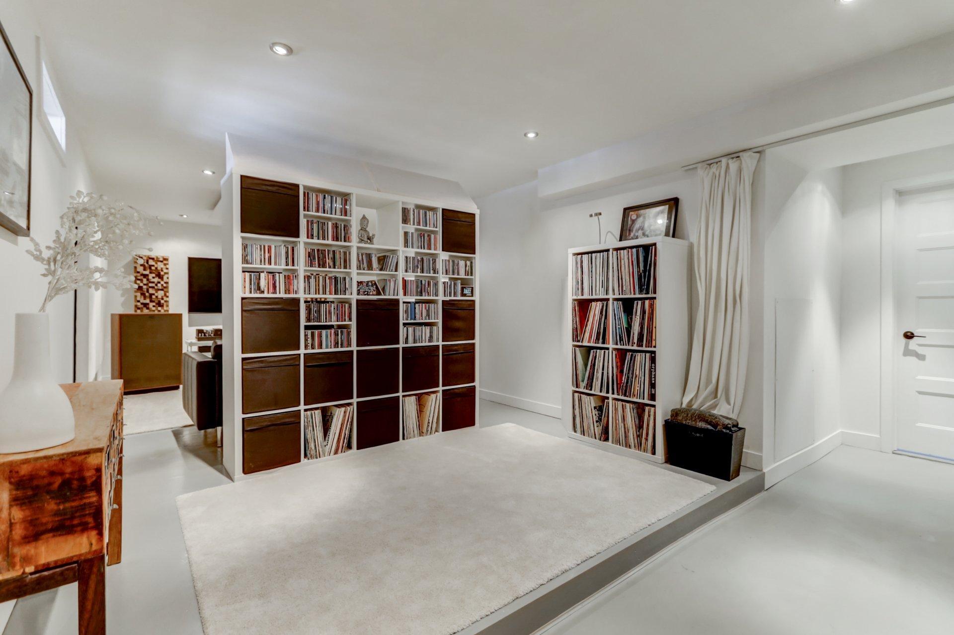 









1588


Rue Forest

,
Prévost,




QC
J0R1T0


